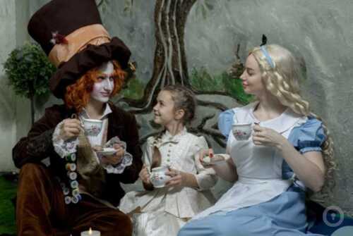 Квест-анимация Алиса в Зазеркалье